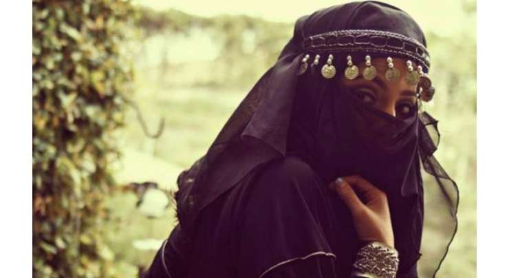 پاکستانی نژاد اداکارہ نادیہ علی کا آئندہ سے حجاب پہن کر فحش فلموں میں کام کرنے کا اعلان