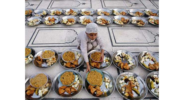 سحر و افطار کے وقت مرغن، تلی ہوئی اور دیر ہضم غذاؤں سے پرہیز کیا جائے‘ حکماء کا مشوعہ