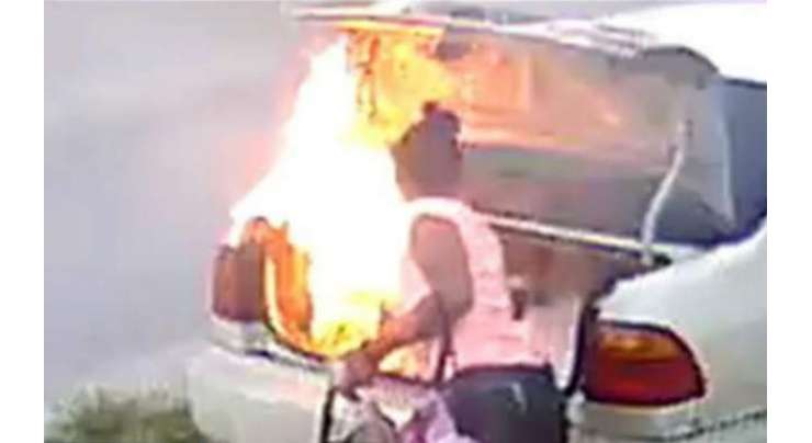 لڑکی نے بے وفائی کا انتقام لینے کے لیے غلطی سے کسی اور کی گاڑی کو جلا دیا