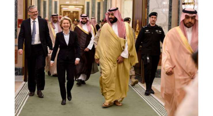جرمنی کی وزیر دفاع نے سعودی  دورے کے دوران حجاب پہننے سے انکار کردیا