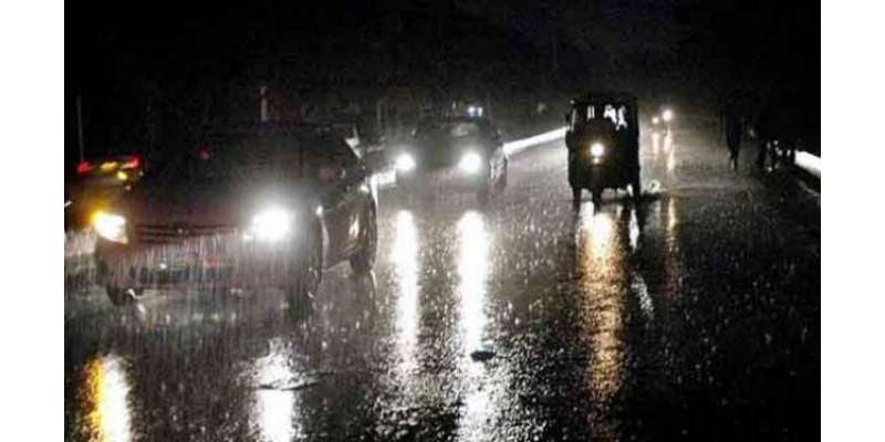 بارش کی آمد کے پیش نظر کراچی میں رات گئے اچانک ایمرجنسی نافذ کر دی گئی