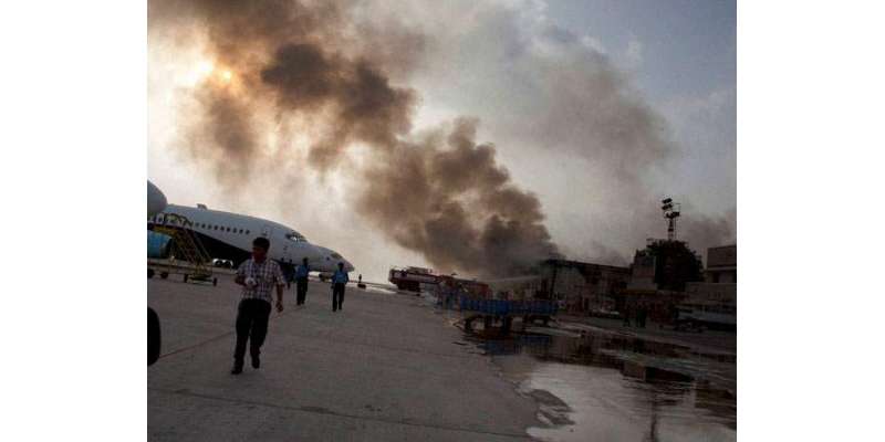 نئی دہلی : بھارتی ائیر پورٹ کے رن وے پر آگ لگ گئی ، ائیر ٹریفک معطل