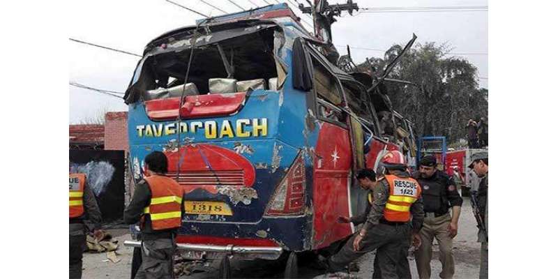 پشاور دھماکے میں بس ڈرائیور نے ہمت اور بہادری کی نئی مثال قائم کردی