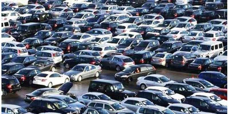 پاکستانی کار ساز کمپنیوں نے گاڑیوں کی قیمتوں میں اضافے کا اعلان کر ..