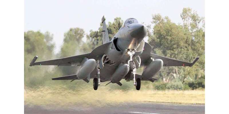 پاکستان ایئر فورس نے 2 نشستوں والے جے ایف تھنڈر 17B طیارے بنانے کا آغاز ..