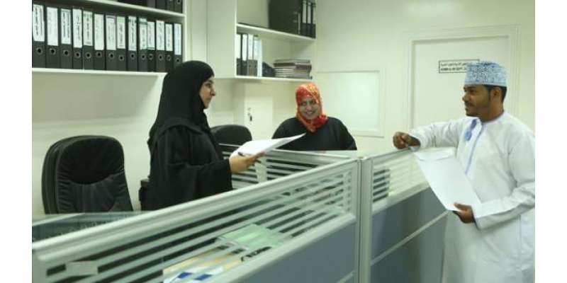 عمان:پانچ سالوں میں 167,000شہریوں کو ملازمت کے مواقع میّسر آئے