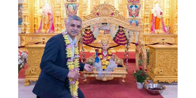 لندن کے میئر صادق خان کے ہندو مندر کے دورے کی تصاویر سوشل میڈیا پر مشہور ..