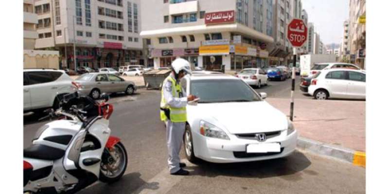 ابو ظہبی: لاپروائی سے گاڑیاں چلانیوالوں کو ٹریفک سیفٹی کے لیکچر لینا ..