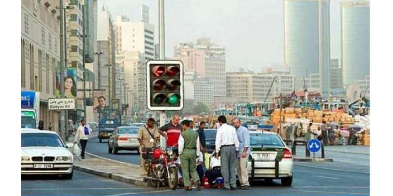 دبئی: خوفناک ٹریفک حادثات میں دو ایشیائی تارکین وطن جاں بحق