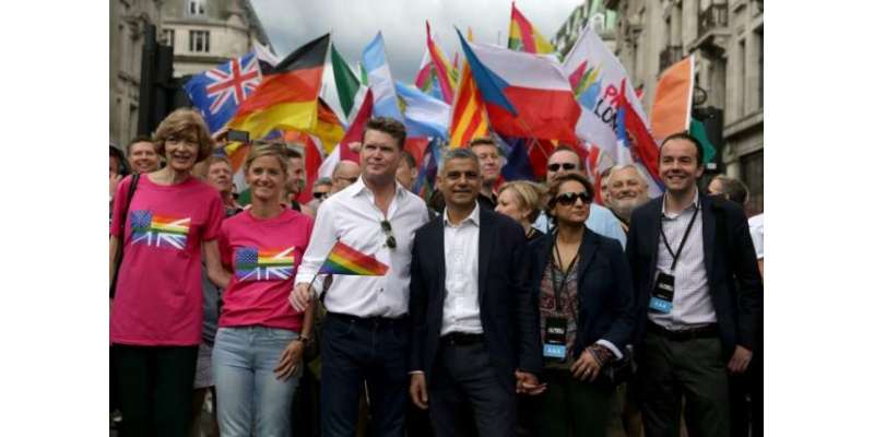 لندن میں ہم جنس پرستوں کے حق میں ریلی، میئر صادق خان کی بھی شرکت
