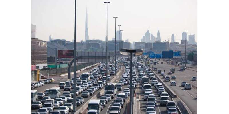 دبئی : ٹریفک کے مسائل کے پیش نظر نئے ٹول پلازے بنانے کی تجاویز