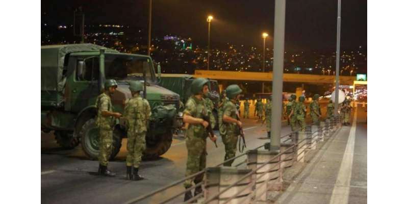 ترکی نے یونان بھاگ جانے والے فوجیوں کی واپسی کامطالبہ کر دیا
