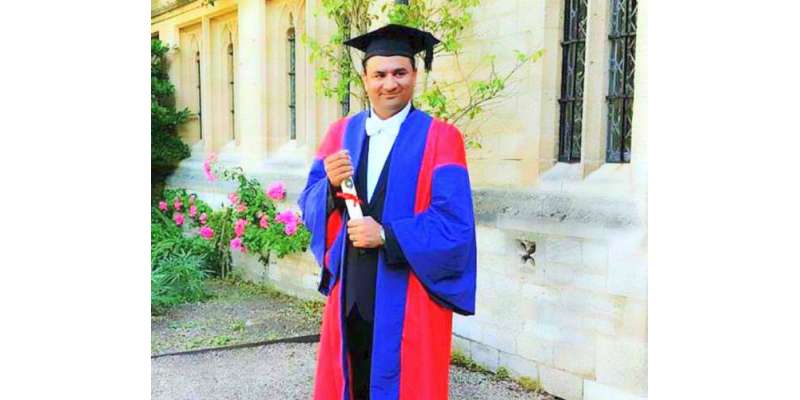 پاکستانی سکالر امجد خان کو آکسفورڈ یونیورسٹی کی طرف سے نامیاتی کیمیا ..