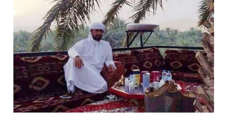 ابو ظہبی:اماراتی شہری نے مہمانوں کے لیئے کھجور کے درخت پر بیٹھنے کا ..