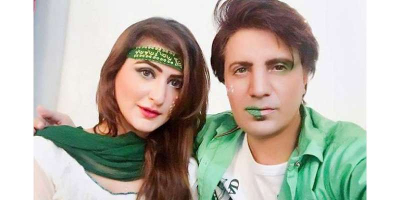 موسیٰ خان اور عنایا نے جشن آزادی کے حوالے سے انٹرنیشنل میگزین کے لئے ..