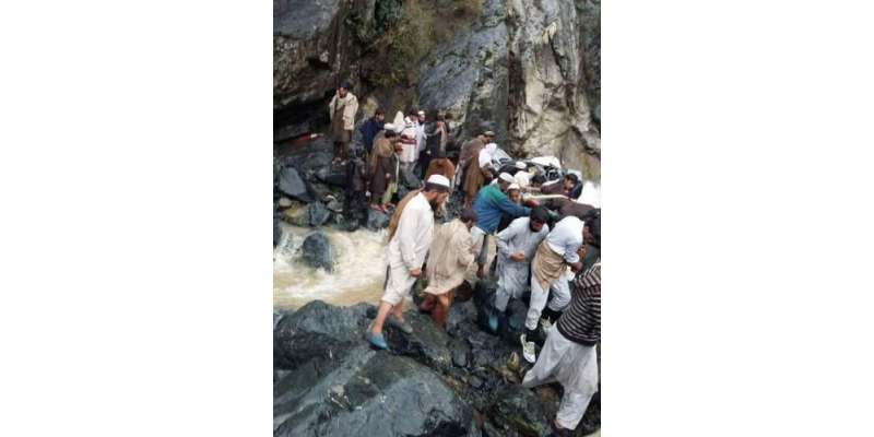 خیبر ایجنسی میں باراتیوں کی گاڑی سیلابی ریلے میں بہہ گئی‘22 افراد جاں ..
