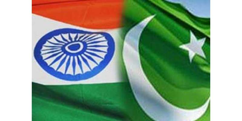 پاکستانی کھلاڑیوں نے بھارتی سر زمین پر سبز ہلالی پرچم بلند کر دیا