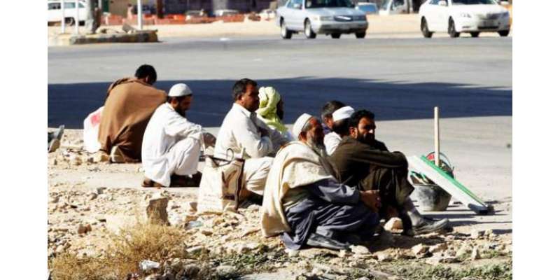 جدہ: سینکڑوں پاکستانی ورکر رواں ہفتے واجبات کی ادائیگی کے بغیر ہی پاکستان ..