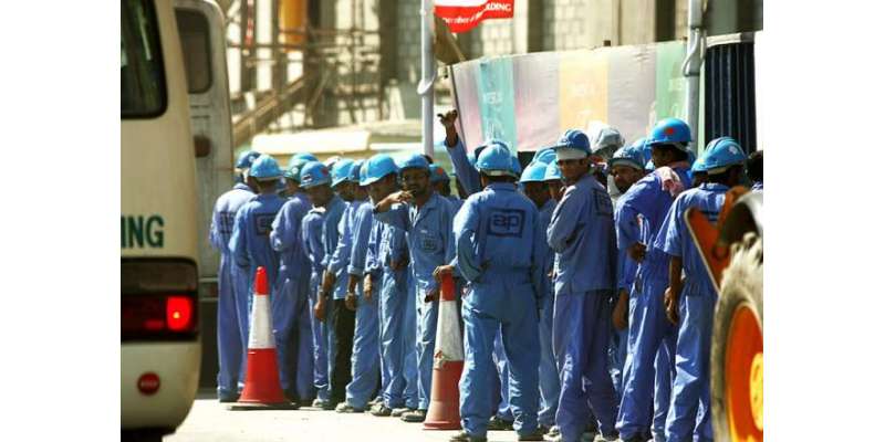 عمانی وزارتِ افرادی قوت نے غیر ملکیوں کے لیے این او سی حاصل کرنے کی ..