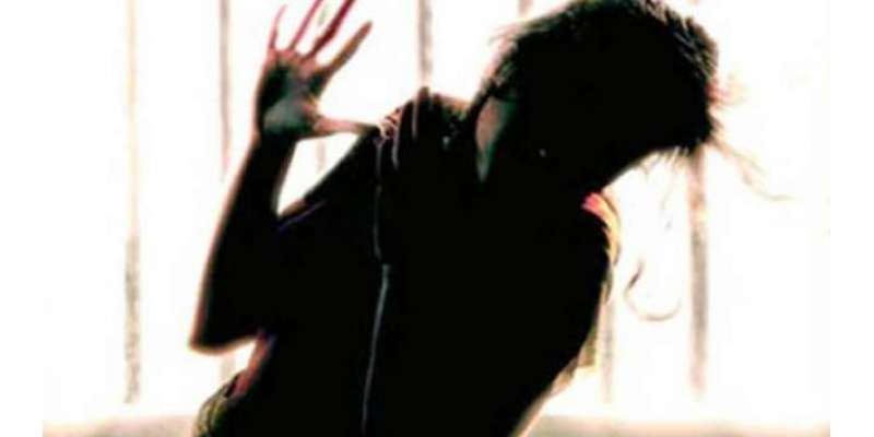 بھارت ٬ 19سالہ لڑکی نے اپنے ساتھ جنسی زیادتی کرنیوالے ملزم سے شادی کے ..