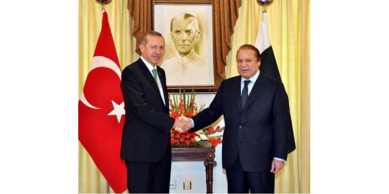 ترک صد کی پارلیمنٹ آمد کے موقع پر دونوں ممالک کے قومی ترانے  پڑھے گئے