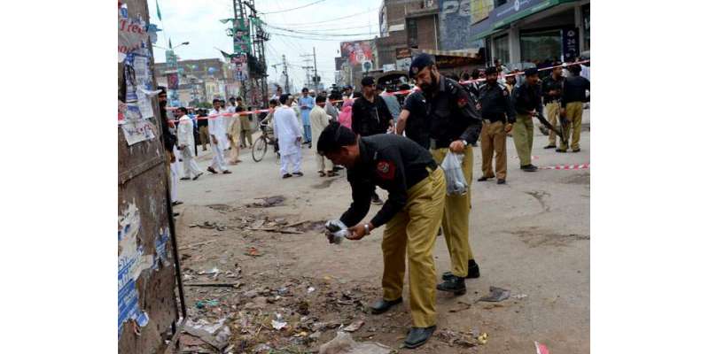پشاور میں ڈی ایس پی کی گاڑی کے قریب دھماکا-حملہ آوروں نے ریموٹ کنٹرول ..