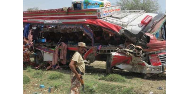 لیہ ، 2 مسافر بسوں میں تصادم سے 4 افراد جاں بحق،10زخمی