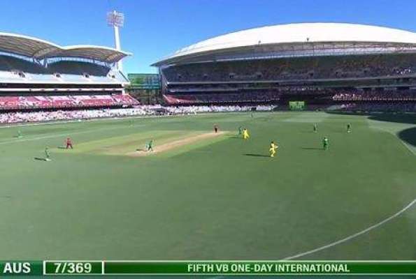 پانچواں ون ڈے ، آسٹریلیا نے پاکستان کو جیت کیلئے 370رنز کا ہدف دیدیا
