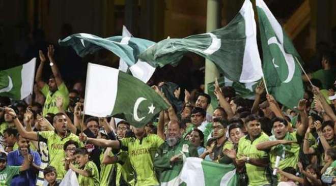 متحدہ عرب امارات میں مقیم پاکستانیوں نے پی ایس ایل ٹو کی مقبولیت کی وجہ کرکٹ کی بجائے چند کھلاڑیوں کی مبینہ فکسنگ اور بک میکرز سے روابط بن گئی