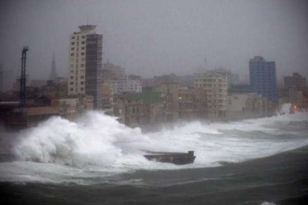 سپرسمندری طوفان تالم  جمعرات کو چینی ساحل سے ٹکرائے گا