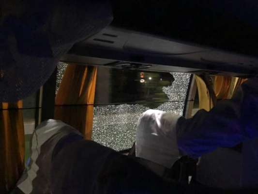 بھارت کے شہر گوہاٹی میں آسٹریلوی کرکٹ ٹیم پر حملہ