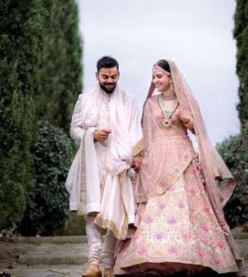 ویرات، انوشکا کی شادی پر پاکستانی کرکٹرز کی جانب سے مبارکباد کے پیغامات