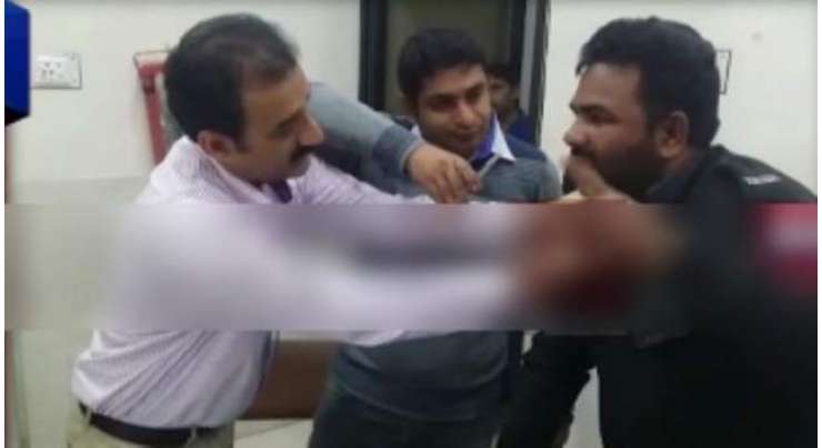 میرٹ کی خلاف ورزی پر وزیر اعلی پنجاب کیخلاف آواز بلند کرنے والے پولیس اہلکار کو تشدد کا نشانہ بنا دیا گیا