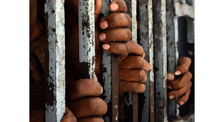 برہنہ عورت کو فلمانے پر دبئی کے رہائشی کو جیل کی سزا