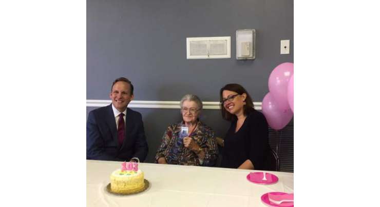 103ویں سالگرہ پر بس کمپنی نے  عورت کو ساری زندگی کے لیے مفت پاس کا تحفہ دے دیا