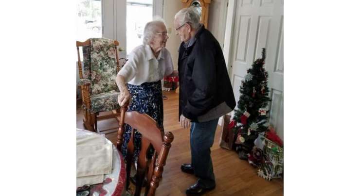 69 سال سے ایک ساتھ زندگی گزارنے والے معمر جوڑے کو الگ الگ کیئر ہوم میں رہنے پر مجبور کر دیا گیا