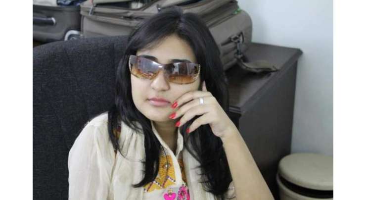 ٹیکس گوشوارے جمع نہ کروانے پر ایف بی آر کا سارہ رضا خان کونوٹس
