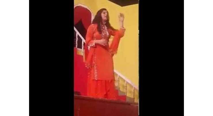 اداکارہ شانزہ کو سکرپٹ بھول جانے پر ڈرامہ بینوں کی جانب سے مذاق بننا پڑ گیا