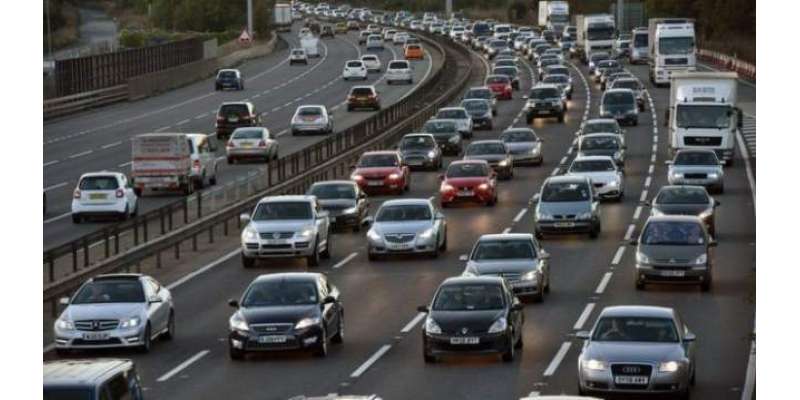 برطانیہ میں پیٹرول اور ڈیزل گاڑیوں پر 2040تک پابندی