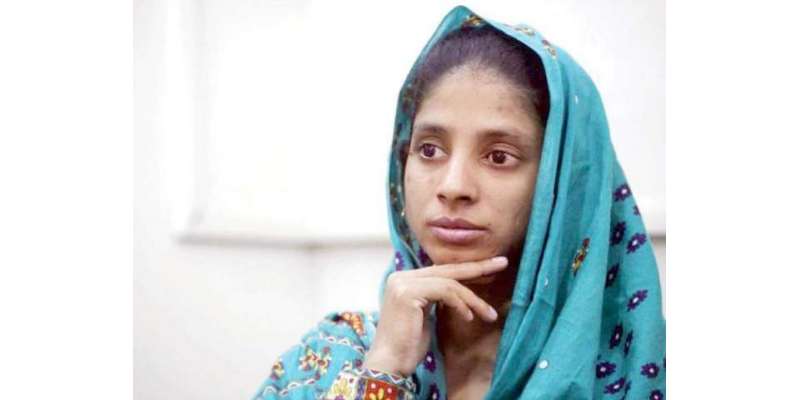 بھارتی حکومت پاکستان سے لوٹ کر آنے والی گونگی بہری لڑکی گیتا کے والدین ..