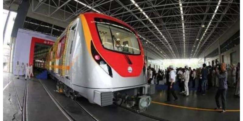 پہلی اورنج لائن میٹرو ٹرین رواں ماہ کے آخر میں چین سے پاکستان پہنچ ..