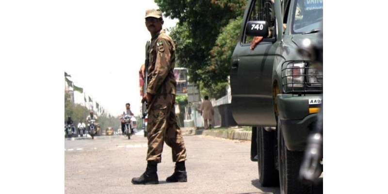 کراچی میں پولیس کی جرائم پیشہ افراد کے خلاف کارروائیاں جاری