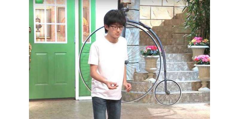 جاپانی طالب علم نے ایک منٹ میں قریباً 300 بار چٹکی بجا کر نیا عالمی ریکارڈ ..
