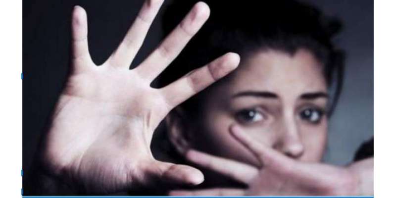 دبئی:پاسپورٹ نہ دینے پر اماراتی لڑکی کا والدہ  پرشدید تشدد