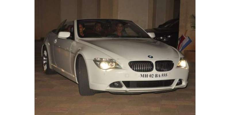 شاہ رخ خان کی گاڑی نے فوٹو گرافر کا پائوں کچل دیا
