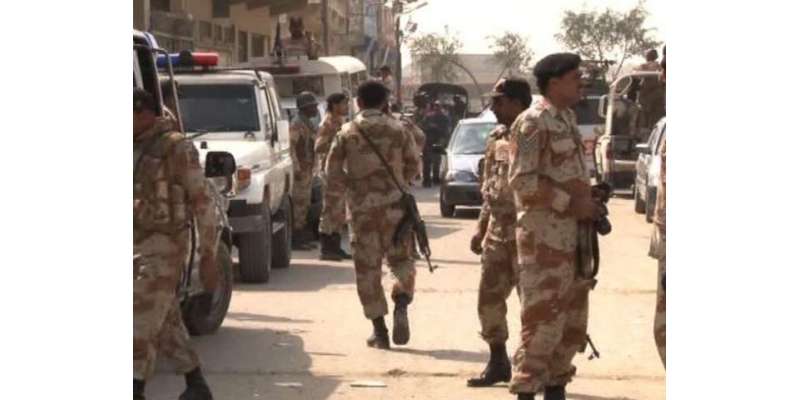 کراچی کے سفاری پارک میں رینجرز کی کارروائی، بڑی تعداد میں اسلحہ برآمد