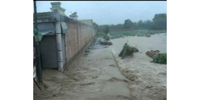 ایف سی کی جانب سے سیلابی ریلے میں پھنسے افراد کو امداد پہنچائی گئی