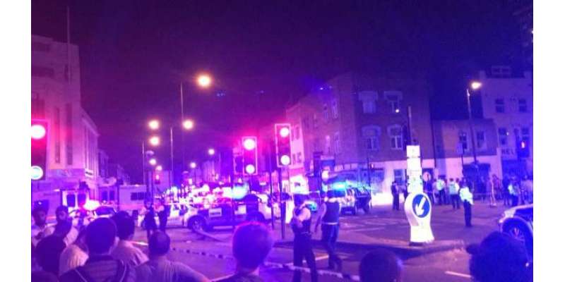 لندن: مسلمانوں پر کار سوار کا حملہ، 2 افراد جاں بحق،متعدد زخمی،  سفید ..