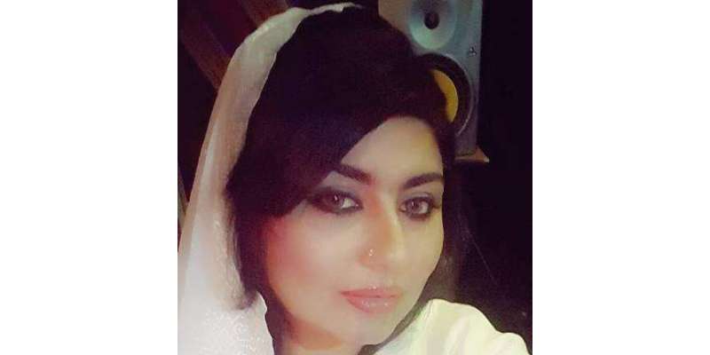 گلوکارہ صومیہ خان عید الفطر دبئی میں منائیں گی