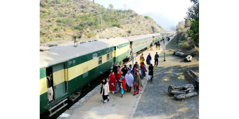 پاکستان ریلوے نے جمعہ سے خصوصی ٹرین سروس شروع کردی